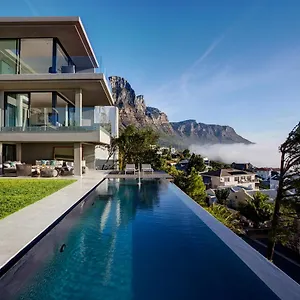 Cb-one Luxury **** Cape Town