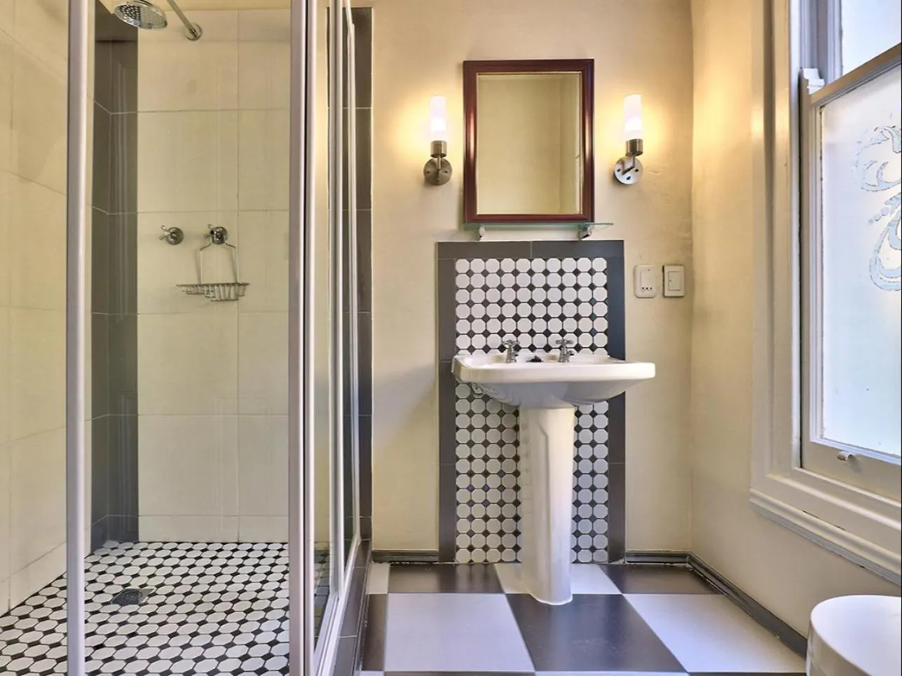 The Cape Colonial Guest House Cape Town